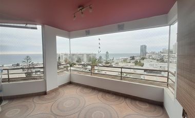 Departamento en Venta en Av. Costanera 3524