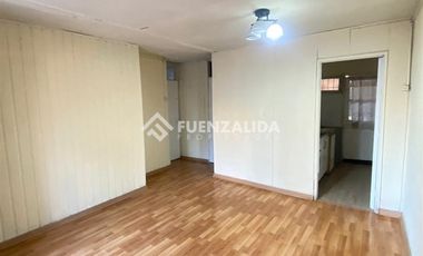 Casa en Arriendo en Av Las Torres / Con El Alfa
