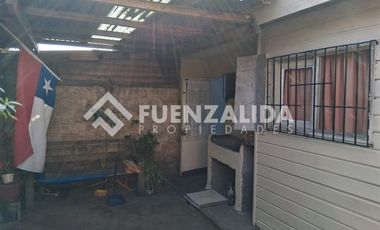 Casa en Arriendo en Av Las Torres / Con El Alfa