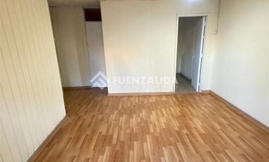 Casa en Arriendo en Av Las Torres / Con El Alfa