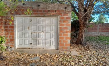 VENTA - QUINTA DE 2 DORMITORIOS - ARROYO LEYES