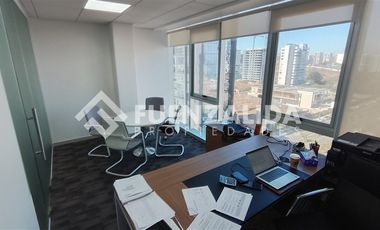 Oficina en Arriendo en bosque de montemar