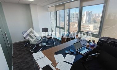Oficina en Arriendo en bosque de montemar