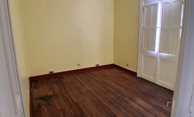ARRIENDO CASA 4HAB 2BA SANTIAGO