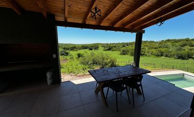 VENTA CASA 1 DORMITORIO EN BUEN AIRE ASCOCHINGA