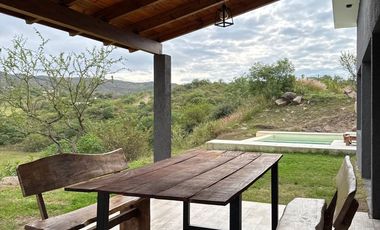 VENTA CASA 3 DORMITORIOs EN BUEN AIRE ASCOCHINGA