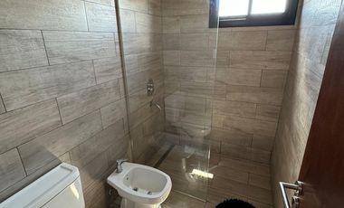 VENTA CASA 3 DORMITORIOs EN BUEN AIRE ASCOCHINGA