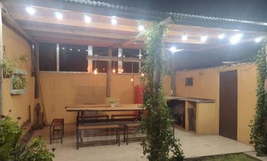 VENTA CASA 4 DORMITORIOS COCHERA QUINCHO MORON