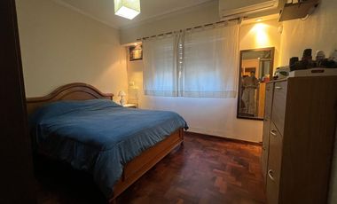 CASA 4AMB C QUINCHO, JARDÍN Y COCHERA STOS LUGARES