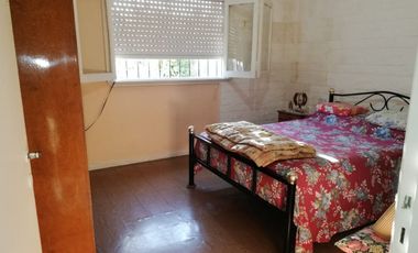 Oportunidad, casa a refaccionar en Temperley