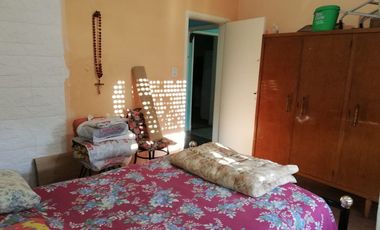 Oportunidad, casa a refaccionar en Temperley