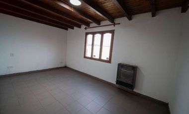 ALQUILER CASA 3 DORMITORIOS B° LA CANTERA