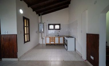 ALQUILER CASA 3 DORMITORIOS B° LA CANTERA