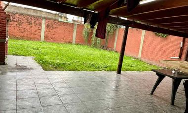 CASA DE TRES DORMITORIOS EN VENTA EN ALDERETES