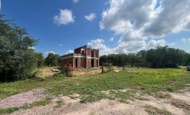 VENTA CASA EN CONSTRUCCION B° PRIVADO ENEA