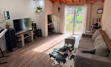 CASA EN VENTA MONTE GRANDE EN CLUB CSIS