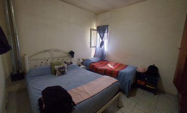 VENTA CASA/2 DEPARTAMENTOS RIVADAVIA MENDOZA