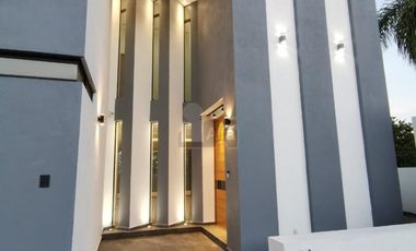 Residencia en venta en Vista Real, Querétaro