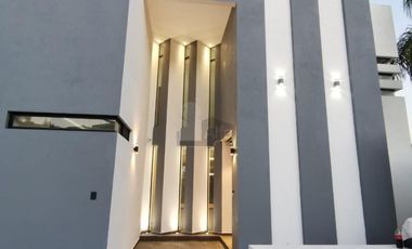 Residencia en venta en Vista Real, Querétaro