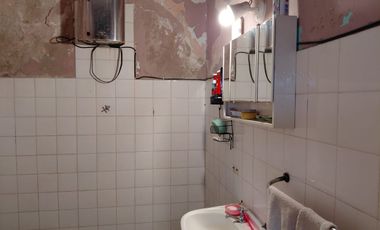 VENTA CASA  2 DORMITORIOS- ZONA UTN