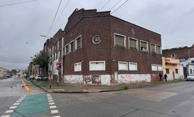 Venta Galpón Avellaneda Zona Industrial 3423 M2