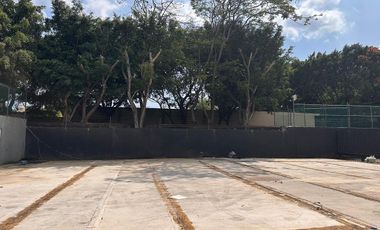 Terreno en renta en Av. Gustavo Díaz Ordaz en Cuernavaca Morelos