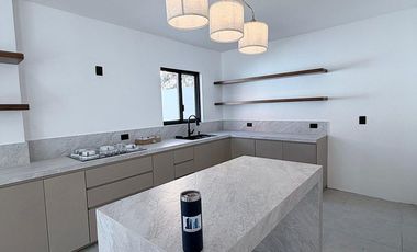 Venta de casa  en Fraccionamiento Diamante