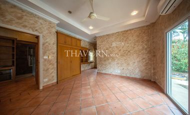 House For sale 5 bedroom 500&nbsp;m² with land 2474 m² , Pattaya