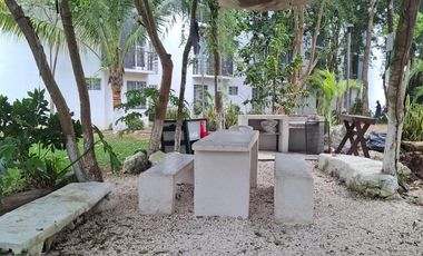 DEPARTAMENTO EN RENTA EN PALMAS TURQUESA EN PLAYA DEL CARMEN, Q. ROO A 10 MIN DE LA PLAYA