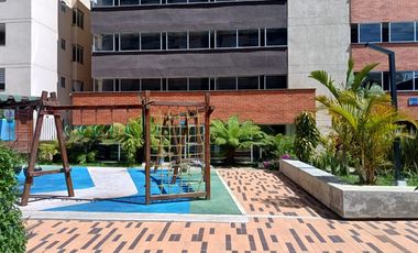 Apartamento para venta en urbanización cerrada en