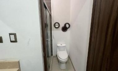 CASA AMUEBLADA EN RENTA, SECTOR VIÑEDOS