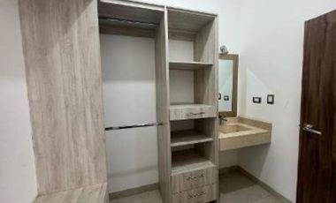 CASA AMUEBLADA EN RENTA, SECTOR VIÑEDOS