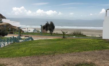 TERRENO DE PLAYA CON VISTA AL MAR, EN EXCLUSIVO CONDOMINIO LOMAS DEL MAR