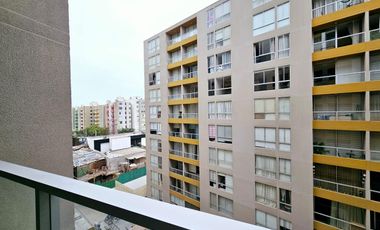 Alquiler De Departamento De Estreno En Santiago De Surco