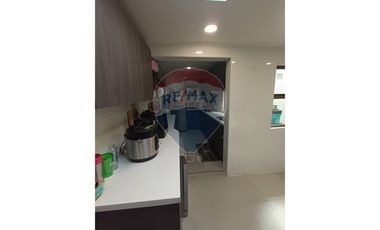 Casa Moderna y Segura en Buin, Ideal para Familias