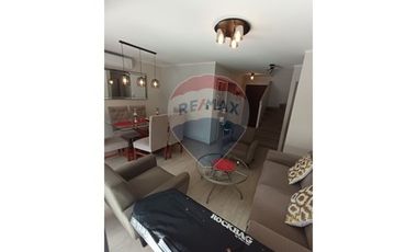 Casa Moderna y Segura en Buin, Ideal para Familias