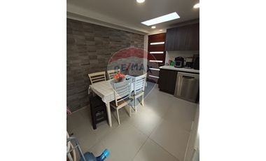 Casa Moderna y Segura en Buin, Ideal para Familias
