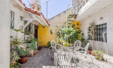 Casa 3 Ambientes c/Jardín y Quincho y Patio