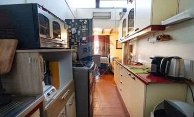 GRAN TERRENO DE 517 METROS CON 2 CASAS