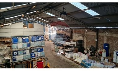 ¡Bodega con Oficina - Inversión en Buin!