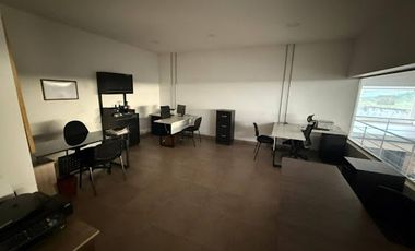 VENTA de BODEGAS en COPACABANA
