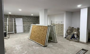 VENTA de BODEGAS en COPACABANA