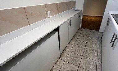 Luminosa y acogedora casa - Metro Manquehue.