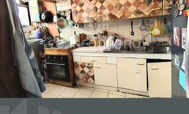 ARRIENDO/COMPROMISO DE COMPRA. CASA 2 PISOS, 4 D, 2 B EN V.