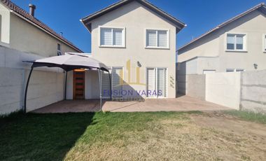 ARRIENDO CASA EN CONDOMINIO, COMUNA PADRE HURTADO