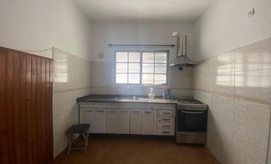 ALQUILER PH 3 AMB 130 M2 GERLI