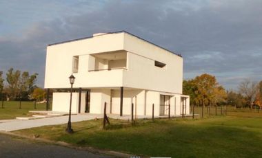 Lote en venta Barrio Cerrado del Golf