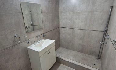 Chalet 3 Dormitorios. Excelente zona. Banfield E