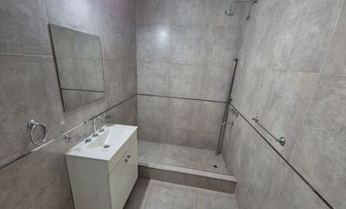 Chalet 3 Dormitorios. Excelente zona. Banfield E