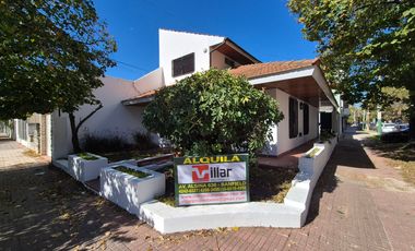 Chalet 3 Dormitorios. Excelente zona. Banfield E